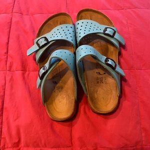 Birki’s by Birkenstock Bright Blue slide